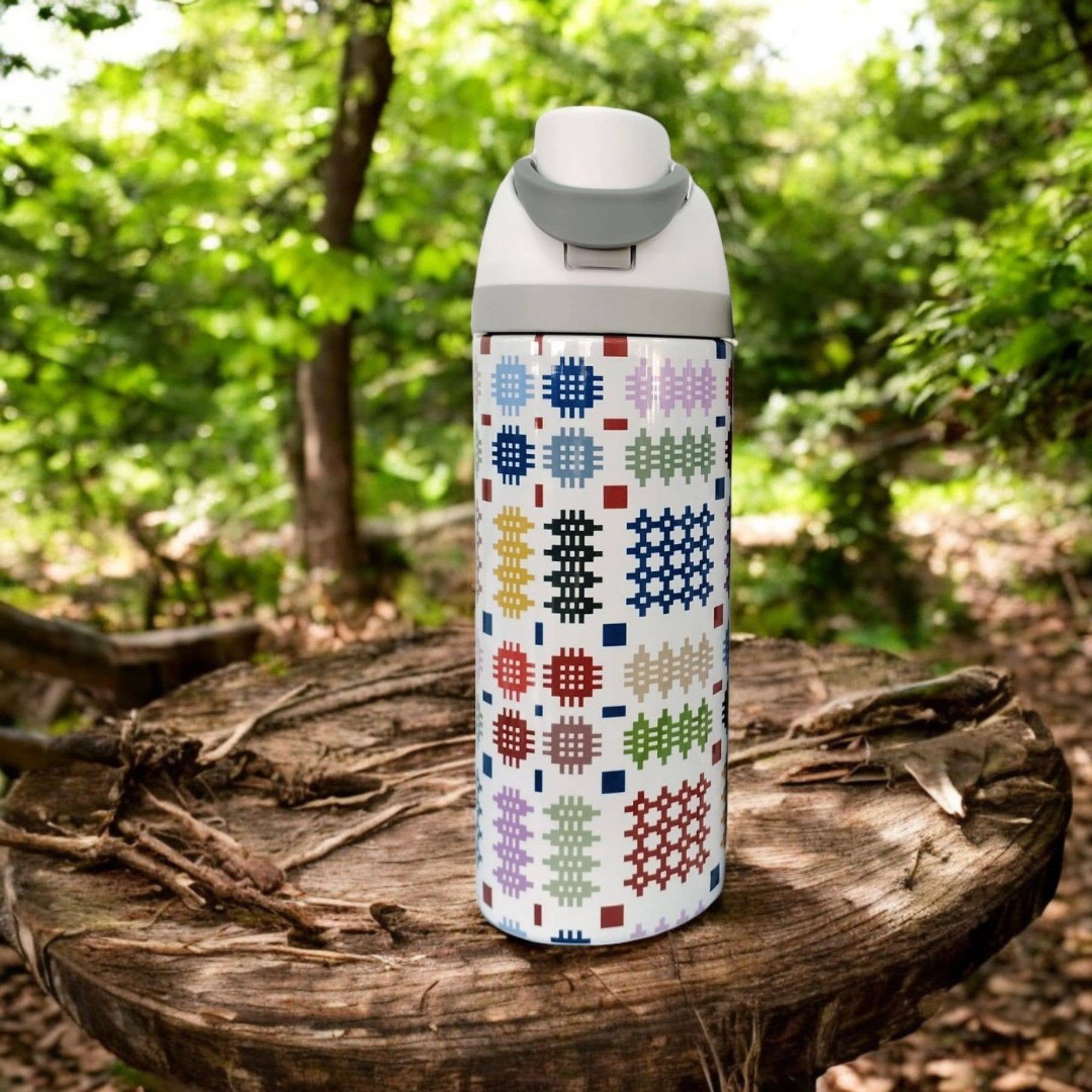 Multi coloured Tapestry design Insulated water bottles