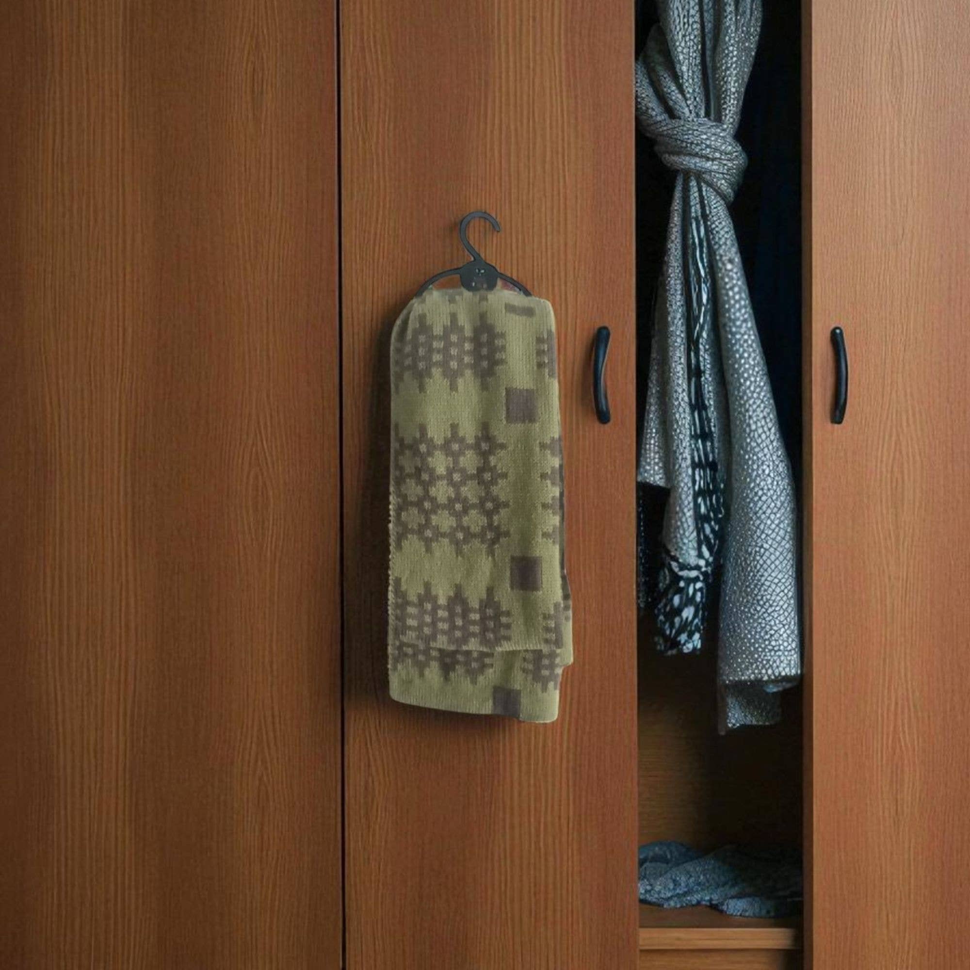 Green Welsh tapestry design scarfs
