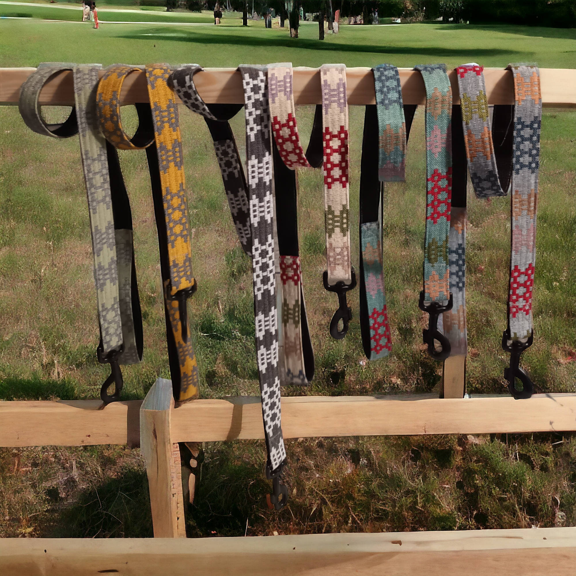 Dog leads / Leash: Teal green multi coloured